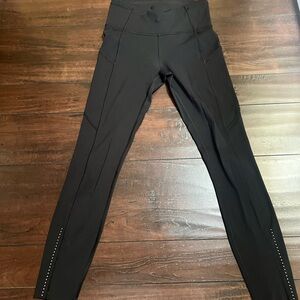 Lululemon leggings with pockets